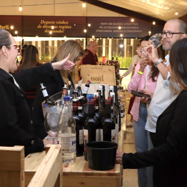 Registro do evento Na Trilha do Vinho.